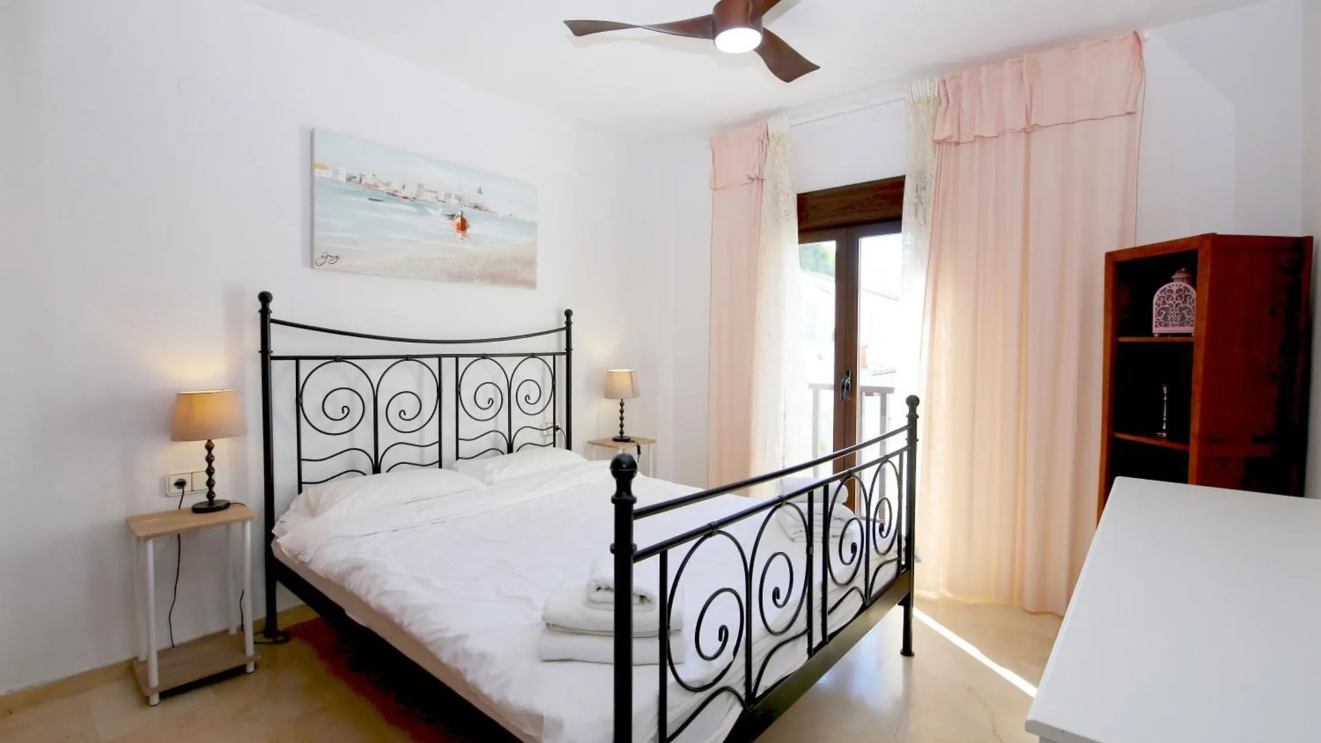 Estepona East Penthouse Apartment Sylvia