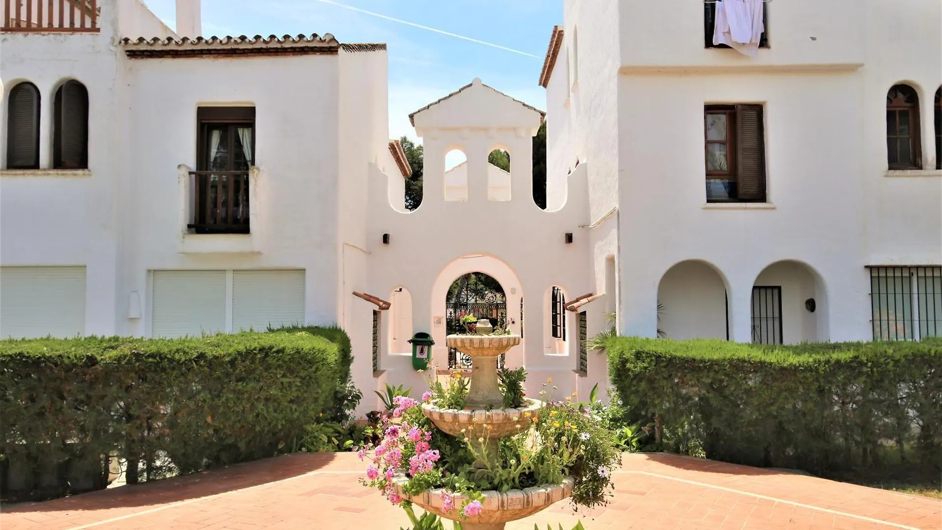 Estepona East Penthouse Apartment Sylvia